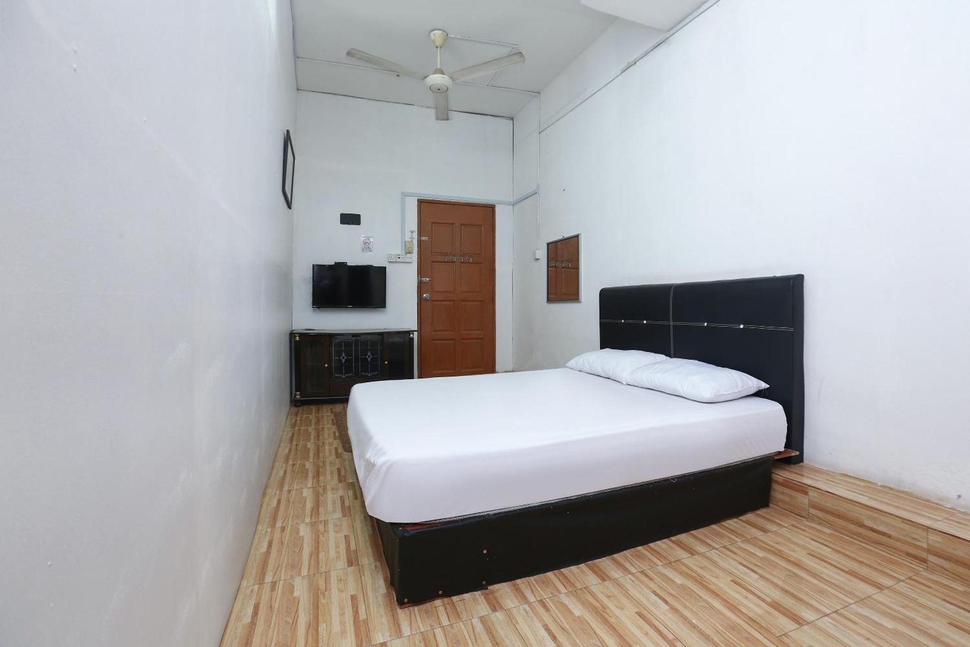Oyo 89755 D&D Budget Inn โกตาบารู ภายนอก รูปภาพ