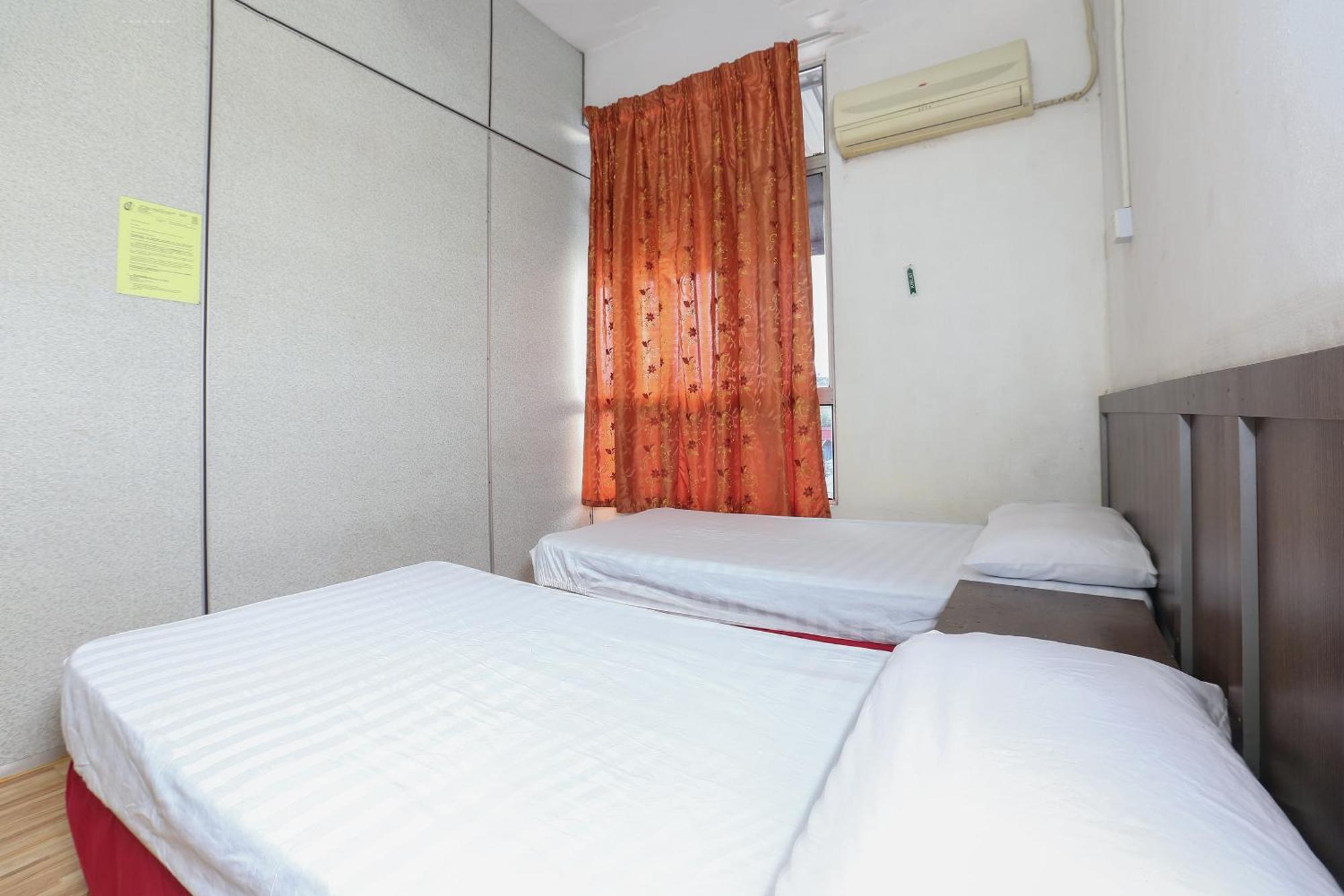 Oyo 89755 D&D Budget Inn โกตาบารู ภายนอก รูปภาพ