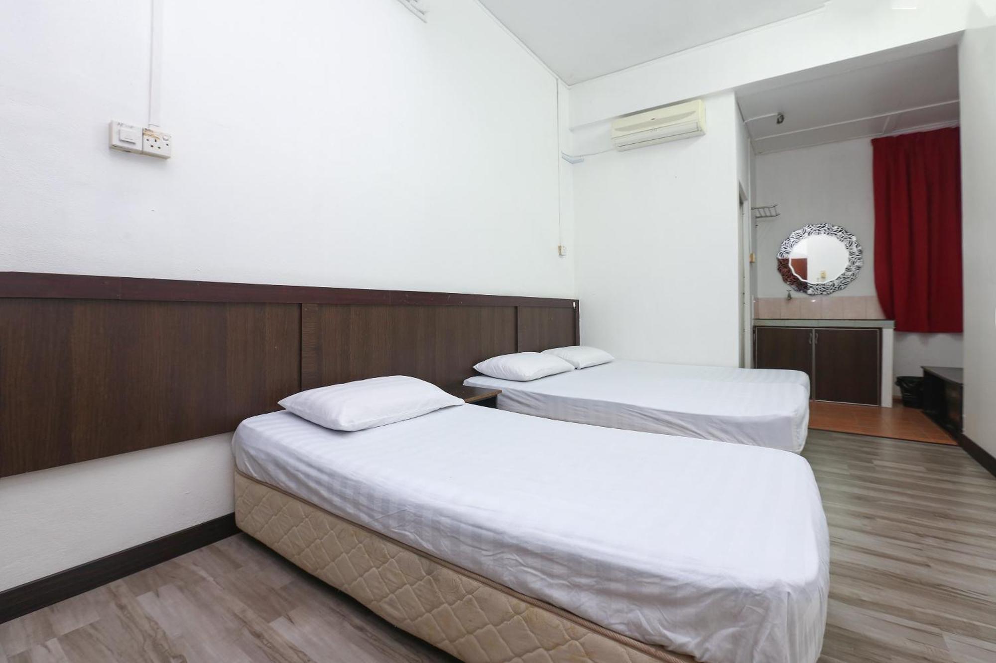 Oyo 89755 D&D Budget Inn โกตาบารู ภายนอก รูปภาพ