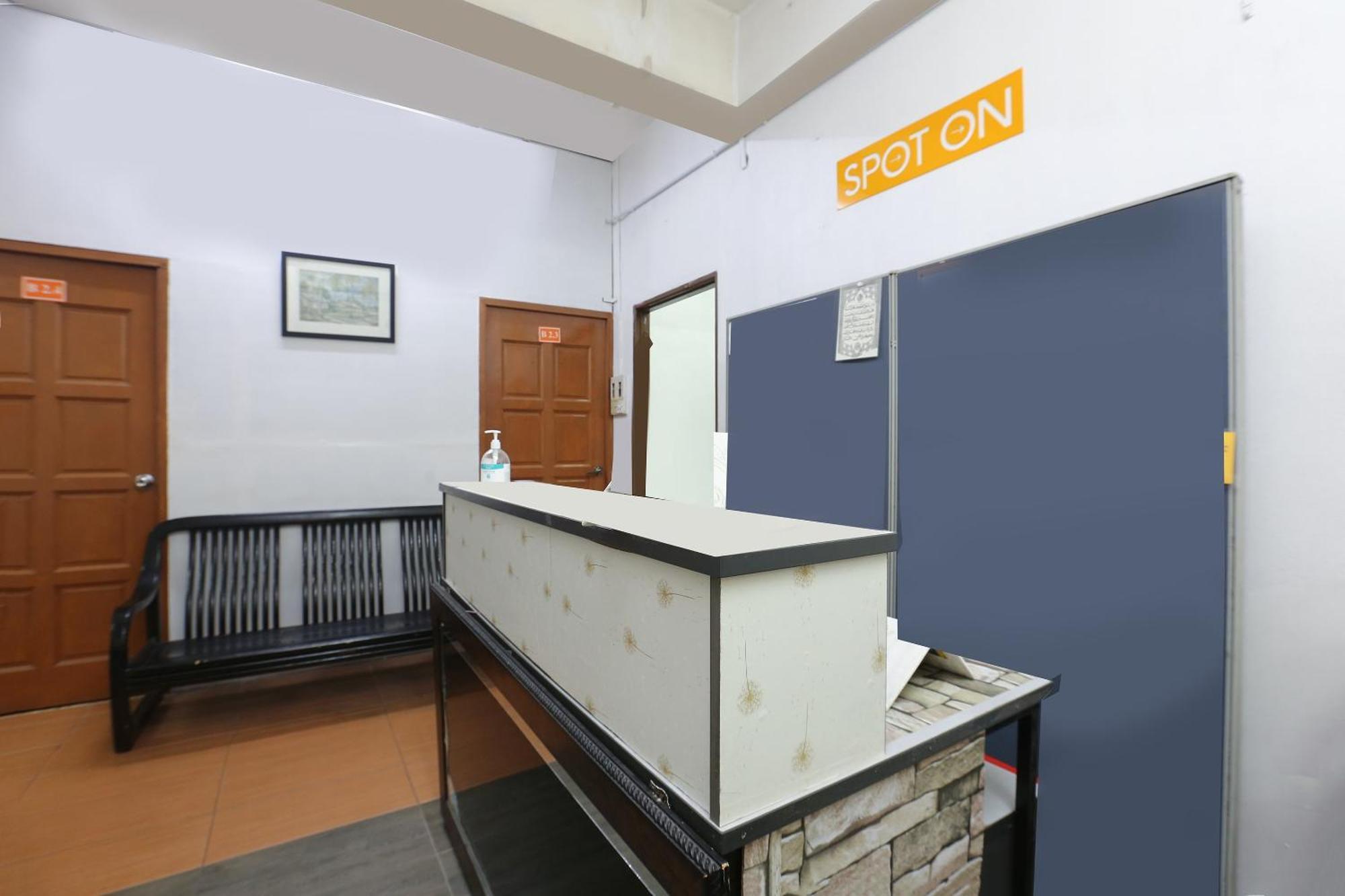 Oyo 89755 D&D Budget Inn โกตาบารู ภายนอก รูปภาพ