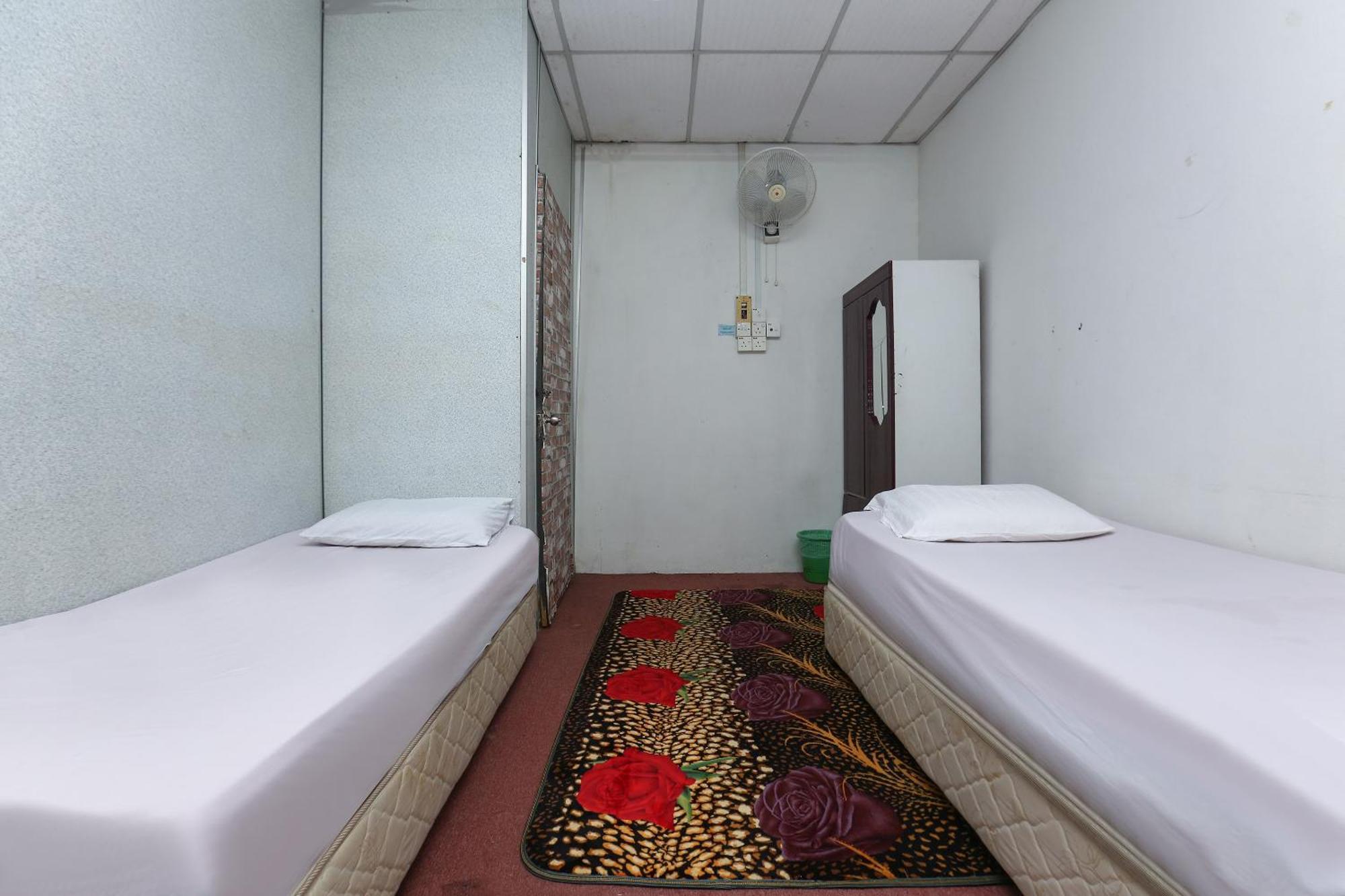 Oyo 89755 D&D Budget Inn โกตาบารู ภายนอก รูปภาพ